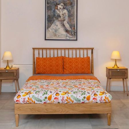 9 Pera Apartment Истанбул Екстериор снимка