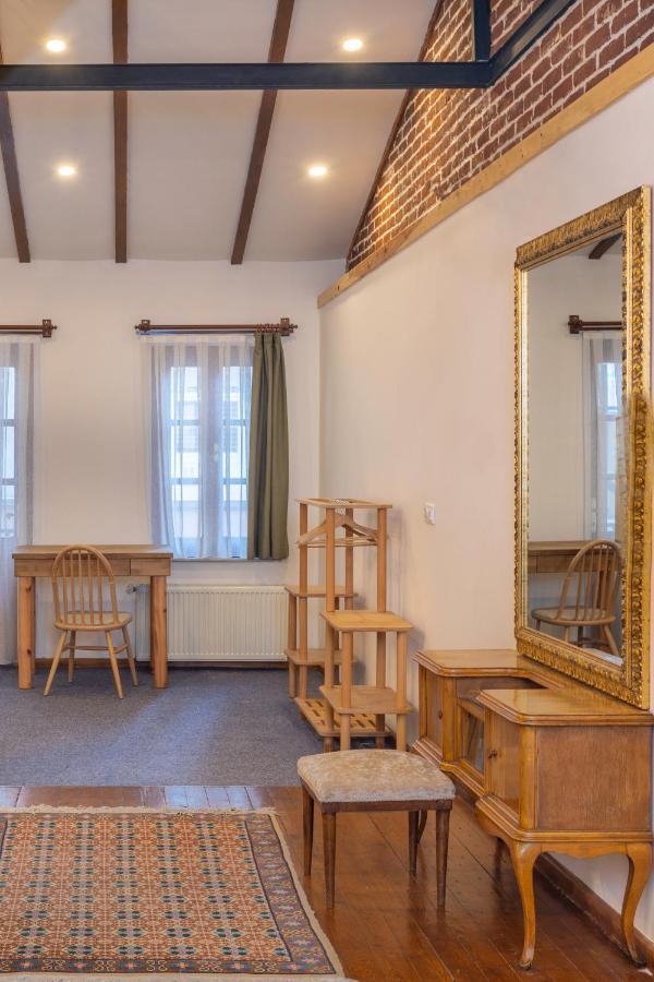 9 Pera Apartment Истанбул Екстериор снимка