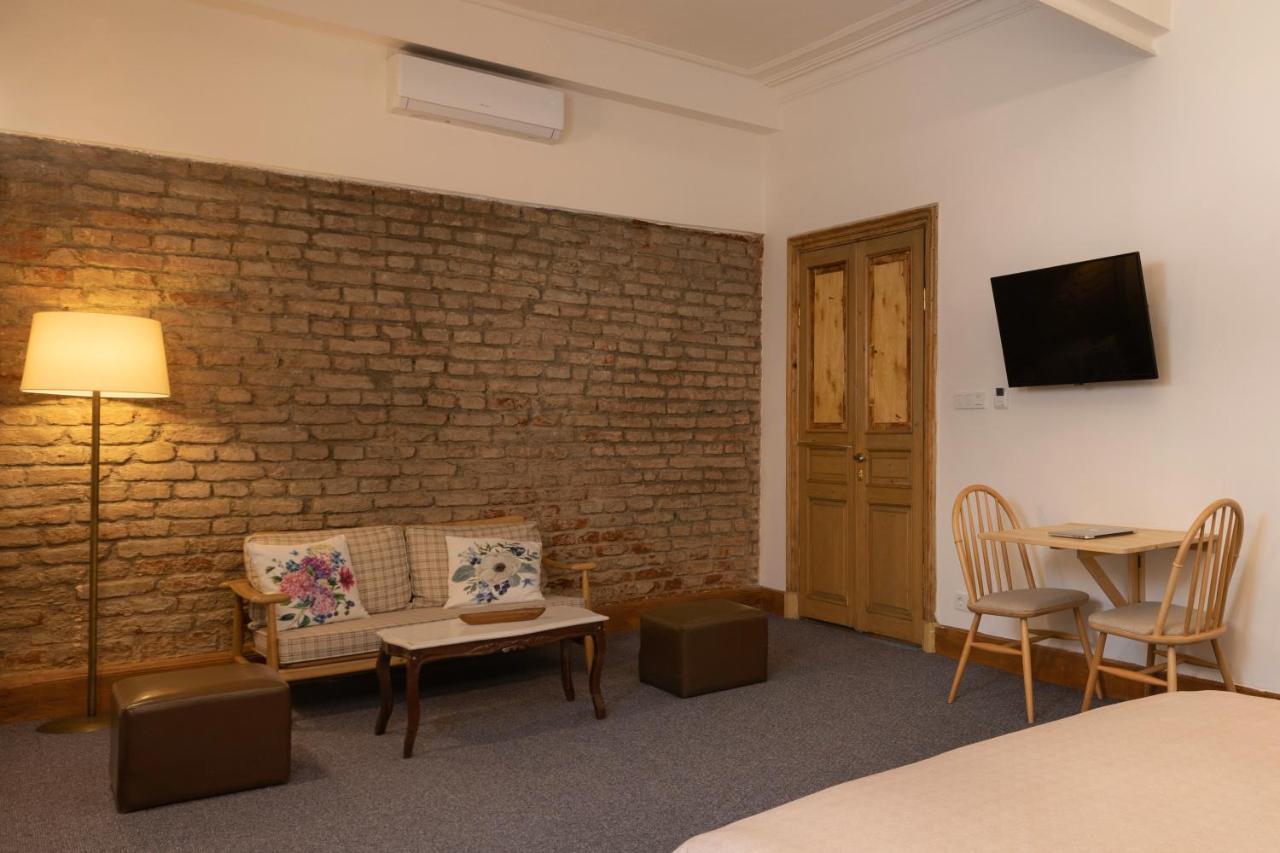 9 Pera Apartment Истанбул Екстериор снимка