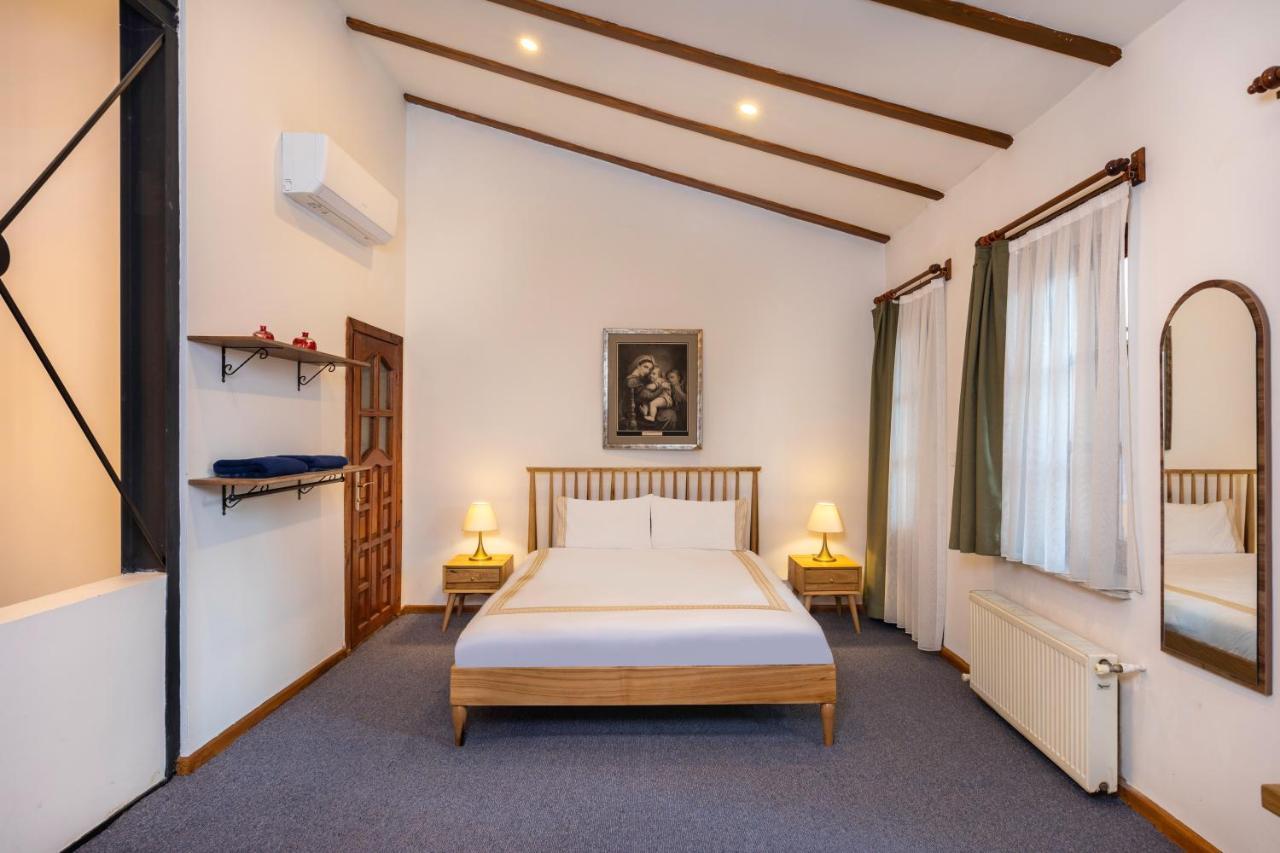 9 Pera Apartment Истанбул Екстериор снимка