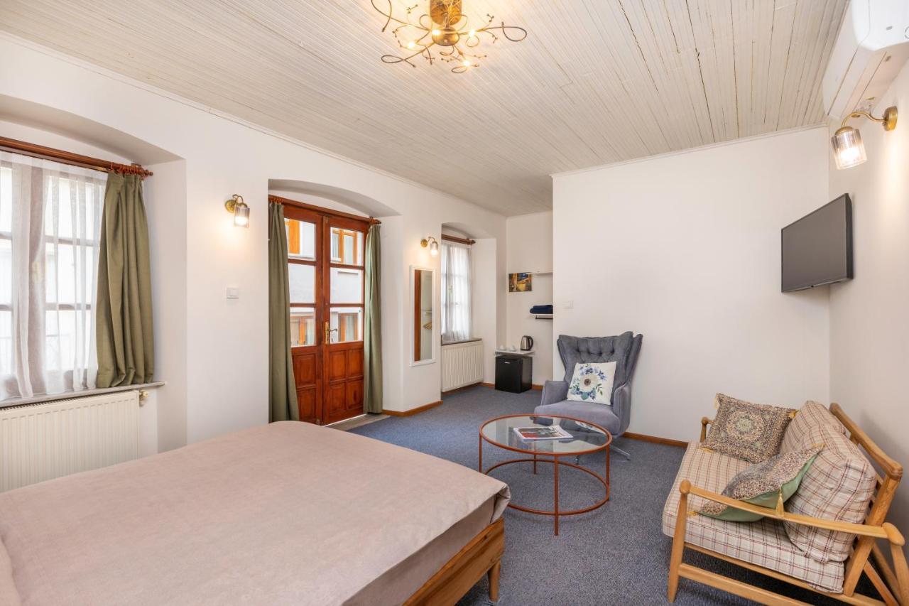 9 Pera Apartment Истанбул Екстериор снимка